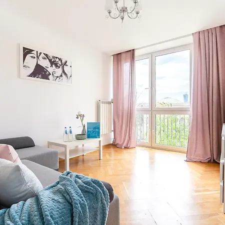 Rent Like Senatorska 40 Warszawa